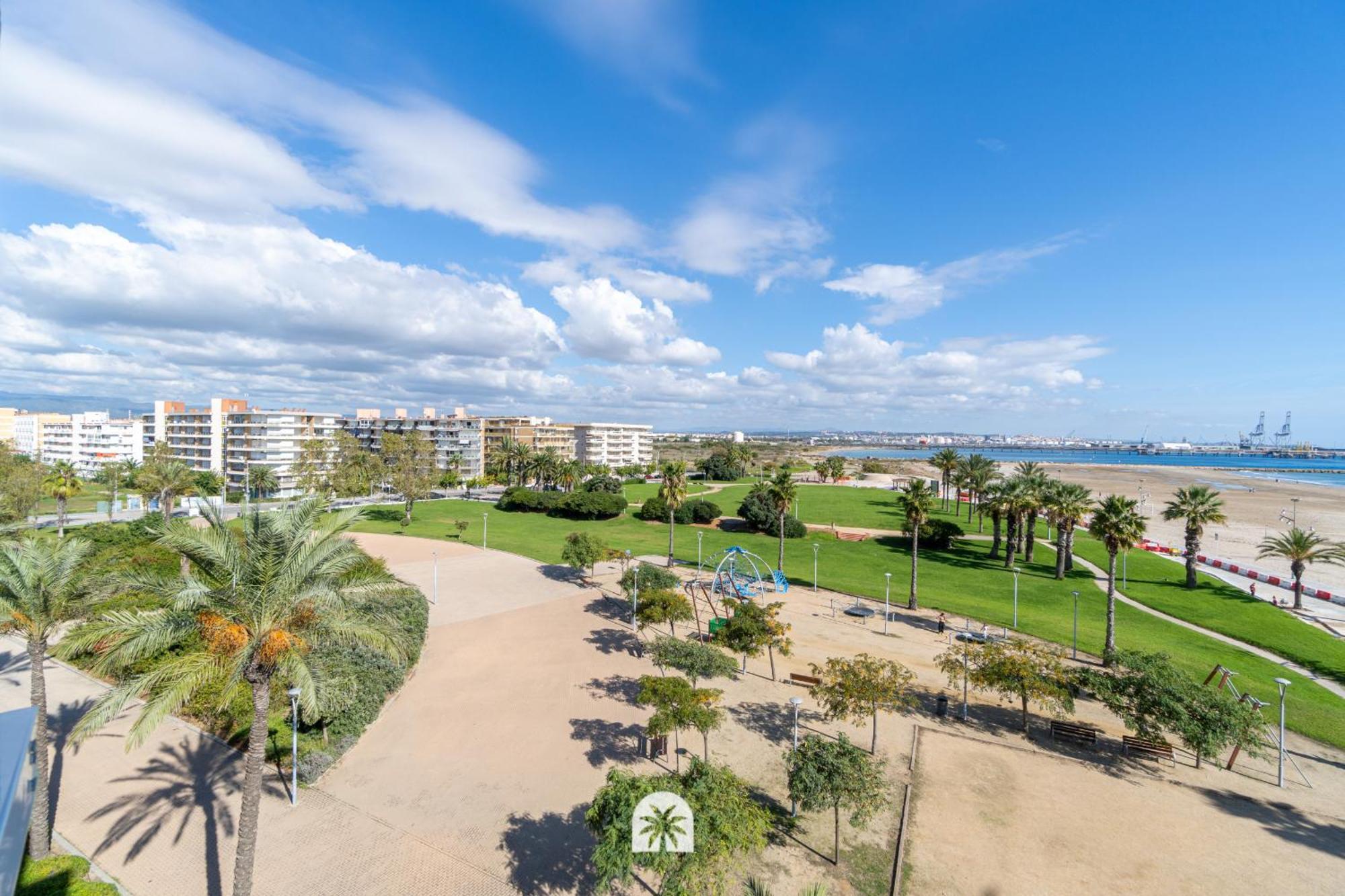 לה פינדה Mediterranean Way - Paradis Playa Seafront מראה חיצוני תמונה